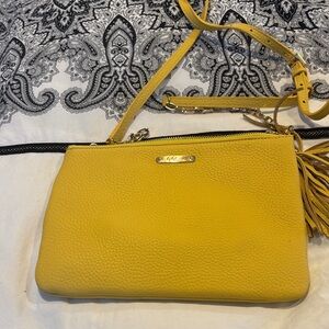 GiGi New York  Yellow Pebble‎ Leather Crossbody Bag